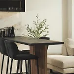 Lovelia Luxury Chania Ev Car Wallbox Apartment