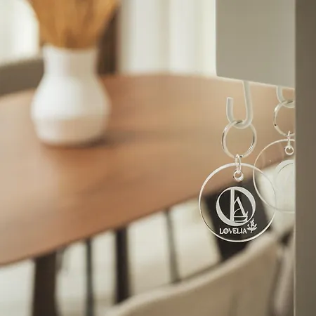 Lovelia Luxury With Private Parking Apartment