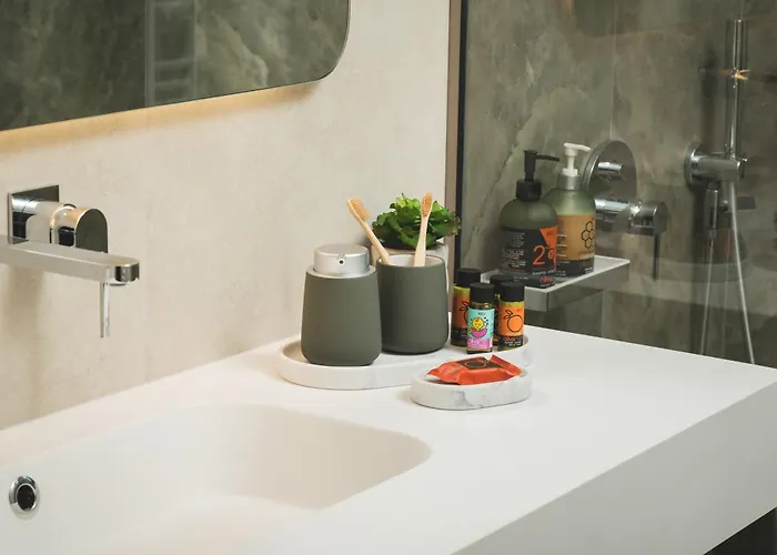 Lovelia Luxury Chania Ev Car Wallbox *